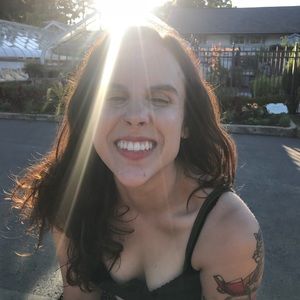 Meet your Posher, Danielle